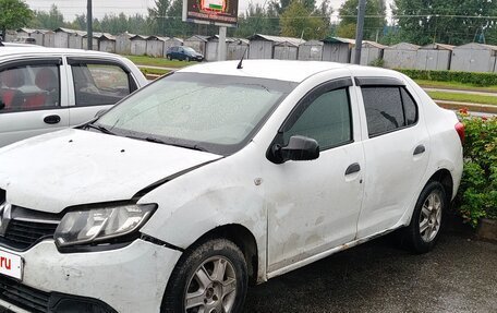 Renault Logan II, 2018 год, 275 000 рублей, 3 фотография