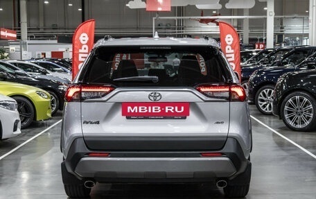 Toyota RAV4, 2021 год, 3 099 700 рублей, 9 фотография