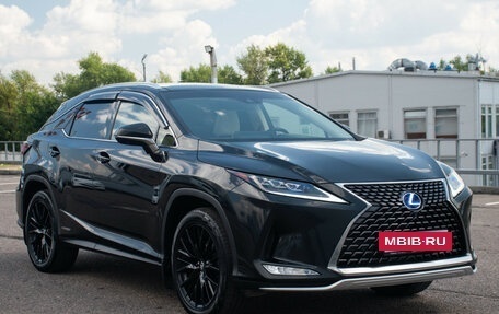 Lexus RX IV рестайлинг, 2021 год, 6 500 000 рублей, 3 фотография