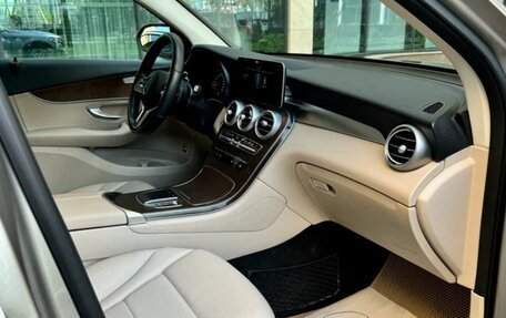 Mercedes-Benz GLC, 2019 год, 4 200 000 рублей, 6 фотография