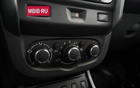 Renault Duster I рестайлинг, 2018 год, 1 340 000 рублей, 10 фотография