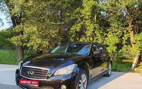 Infiniti Q70 I, 2014 год, 2 230 000 рублей, 7 фотография