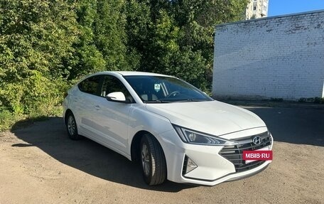 Hyundai Avante, 2019 год, 1 750 000 рублей, 6 фотография