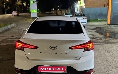 Hyundai Avante, 2019 год, 1 750 000 рублей, 22 фотография