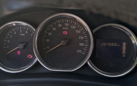 Renault Logan II, 2014 год, 420 000 рублей, 7 фотография
