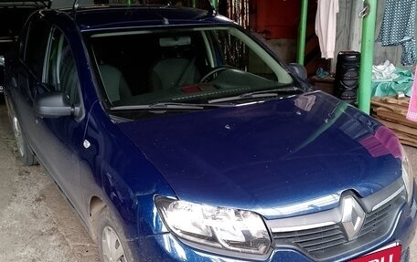 Renault Logan II, 2014 год, 420 000 рублей, 8 фотография
