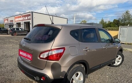 Nissan Qashqai, 2010 год, 900 000 рублей, 3 фотография