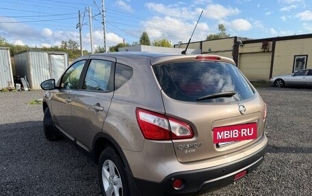 Nissan Qashqai, 2010 год, 900 000 рублей, 5 фотография