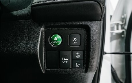 Honda Vezel, 2018 год, 1 749 000 рублей, 16 фотография