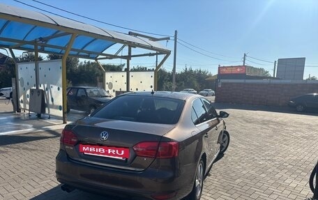 Volkswagen Jetta VI, 2012 год, 950 000 рублей, 4 фотография