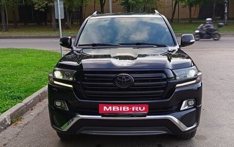 Toyota Land Cruiser 200, 2016 год, 4 450 000 рублей, 1 фотография