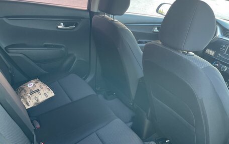 KIA Rio IV, 2021 год, 1 740 000 рублей, 9 фотография
