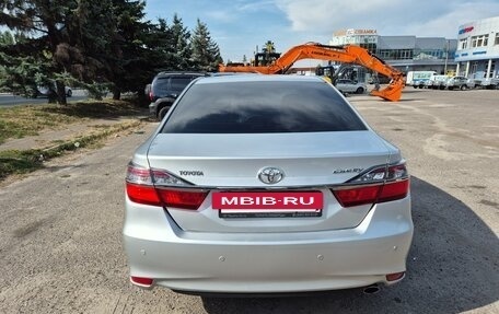 Toyota Camry, 2015 год, 2 250 000 рублей, 3 фотография