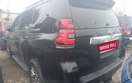 Toyota Land Cruiser Prado 150 рестайлинг 2, 2018 год, 4 080 000 рублей, 4 фотография