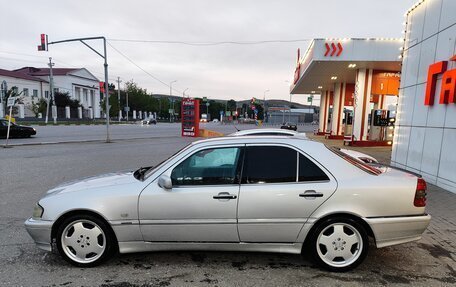 Mercedes-Benz C-Класс, 1996 год, 520 000 рублей, 5 фотография