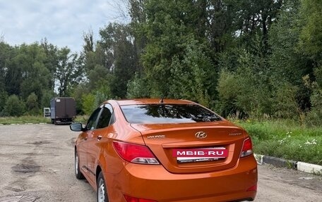 Hyundai Solaris II рестайлинг, 2015 год, 780 000 рублей, 3 фотография