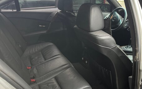 BMW 5 серия, 2006 год, 720 000 рублей, 8 фотография