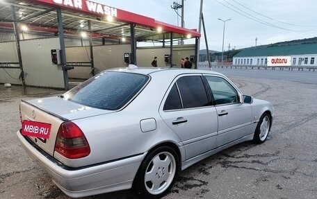 Mercedes-Benz C-Класс, 1996 год, 520 000 рублей, 4 фотография