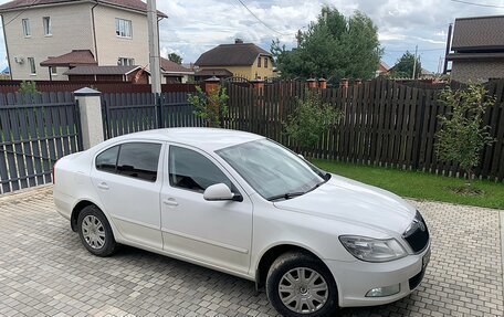 Skoda Octavia, 2011 год, 550 000 рублей, 2 фотография
