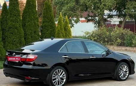 Toyota Camry, 2017 год, 2 390 000 рублей, 6 фотография