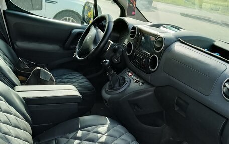 Peugeot Partner II рестайлинг 2, 2013 год, 530 000 рублей, 4 фотография