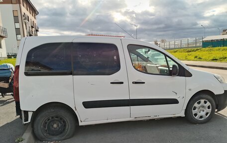 Peugeot Partner II рестайлинг 2, 2013 год, 530 000 рублей, 6 фотография