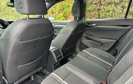 Volkswagen Golf VIII, 2022 год, 2 800 000 рублей, 14 фотография