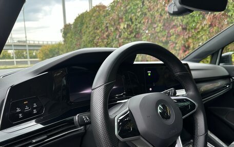 Volkswagen Golf VIII, 2022 год, 2 800 000 рублей, 18 фотография