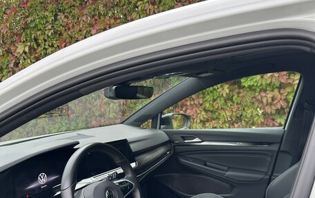 Volkswagen Golf VIII, 2022 год, 2 800 000 рублей, 16 фотография
