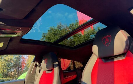 Lamborghini Urus I, 2021 год, 26 000 000 рублей, 14 фотография