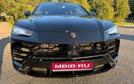Lamborghini Urus I, 2021 год, 26 000 000 рублей, 3 фотография
