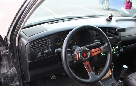 Volkswagen Golf III, 1995 год, 365 000 рублей, 21 фотография