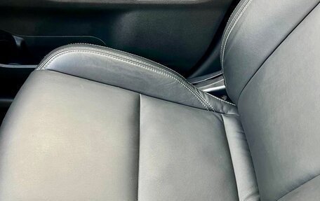 Mitsubishi Outlander III рестайлинг 3, 2019 год, 3 200 000 рублей, 13 фотография