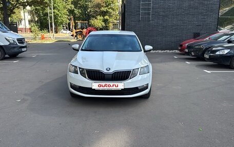 Skoda Octavia, 2018 год, 850 000 рублей, 3 фотография