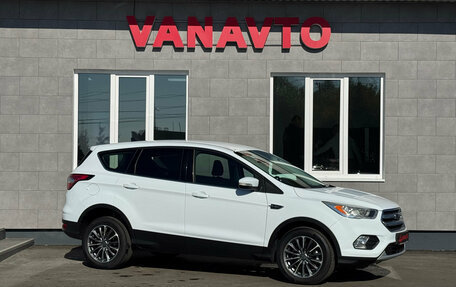 Ford Kuga III, 2017 год, 1 870 000 рублей, 3 фотография