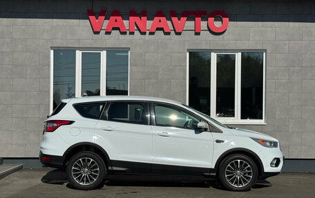 Ford Kuga III, 2017 год, 1 870 000 рублей, 4 фотография