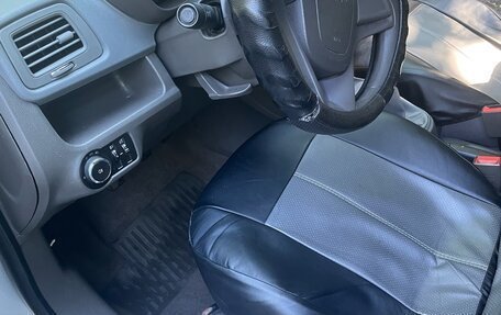 Chevrolet Cobalt II, 2013 год, 399 999 рублей, 26 фотография
