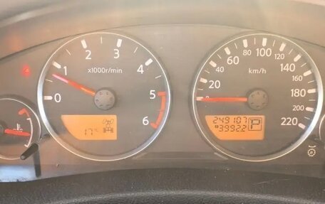 Nissan Pathfinder, 2005 год, 1 320 000 рублей, 10 фотография