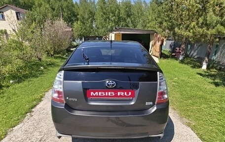 Toyota Prius, 2008 год, 680 000 рублей, 3 фотография