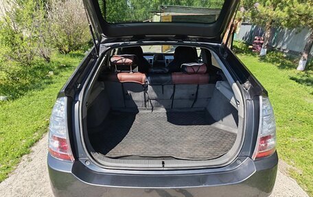 Toyota Prius, 2008 год, 680 000 рублей, 16 фотография