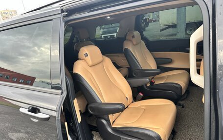 KIA Carnival, 2021 год, 4 200 000 рублей, 13 фотография