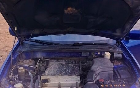 Mitsubishi Outlander III рестайлинг 3, 2005 год, 450 000 рублей, 8 фотография