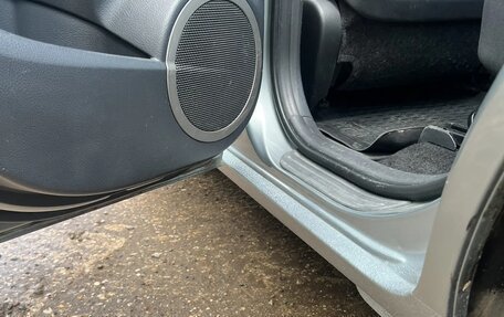 Toyota RAV4, 2006 год, 1 050 000 рублей, 17 фотография
