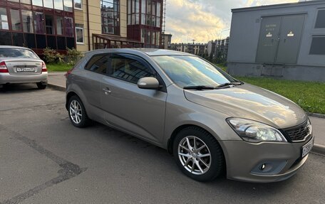 KIA cee'd I рестайлинг, 2011 год, 450 000 рублей, 3 фотография