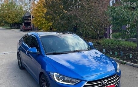 Hyundai Elantra VI рестайлинг, 2017 год, 650 000 рублей, 27 фотография