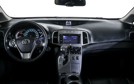 Toyota Venza I, 2013 год, 1 990 000 рублей, 12 фотография