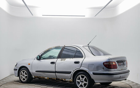 Nissan Almera, 2001 год, 135 000 рублей, 7 фотография