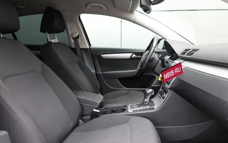 Volkswagen Passat B7, 2011 год, 1 149 000 рублей, 11 фотография