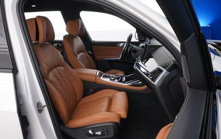 BMW X7, 2022 год, 10 799 999 рублей, 8 фотография