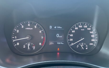 Hyundai Solaris II рестайлинг, 2019 год, 1 600 000 рублей, 31 фотография